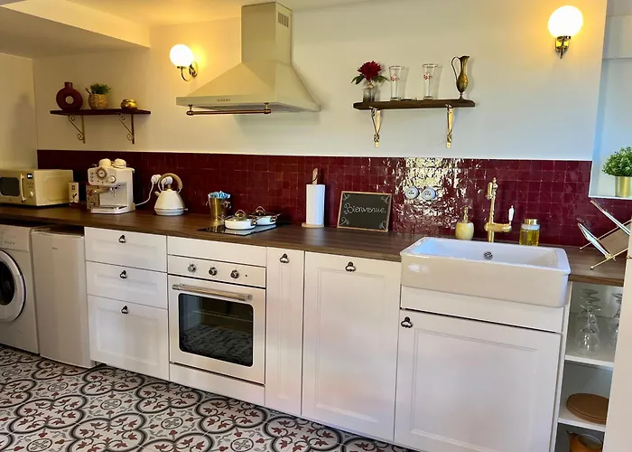 Retro Reverie, Avec Parking Gratuit Et Terrasse 아파트 Ban-Saint-Martin