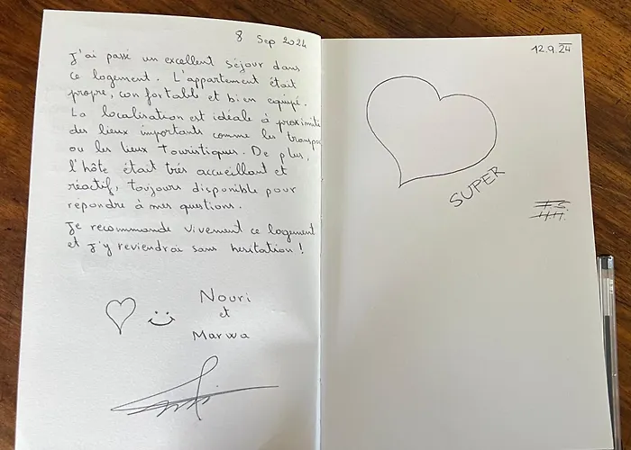 아파트 Retro Reverie, Avec Parking Gratuit Et Terrasse